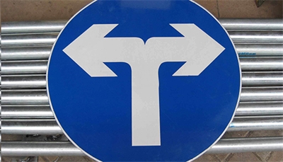 交通標牌的制作過程